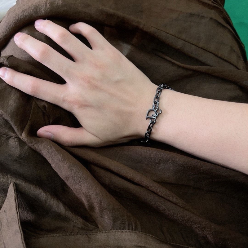 chr1st1an D10r necklaces